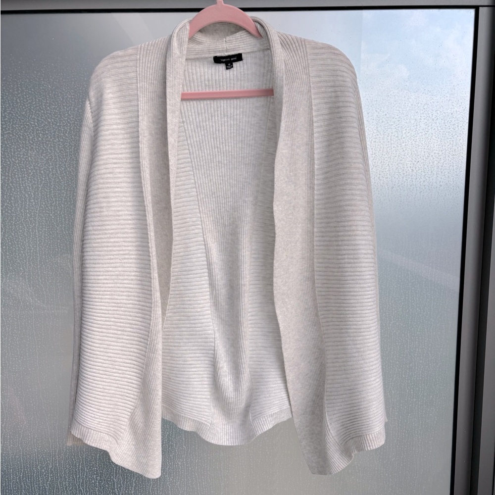 Verve Ami | Elegant Marled Light Grey Sweater